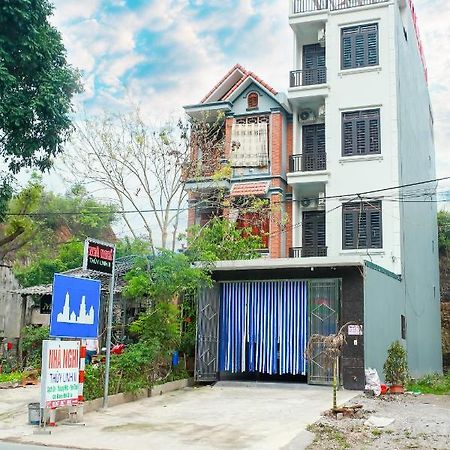 Nha Nghi Thuy Linh 2 Dong Huong Eksteriør bilde